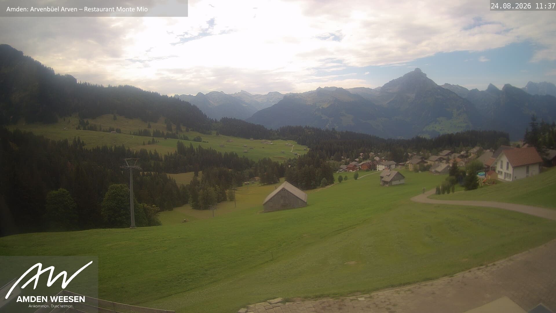 Amden › Süden: Restaurant Monte Mio - Arvenbüel - Skigebiet Arvenbüel Amden - Leistchamm - Mürtschenstock