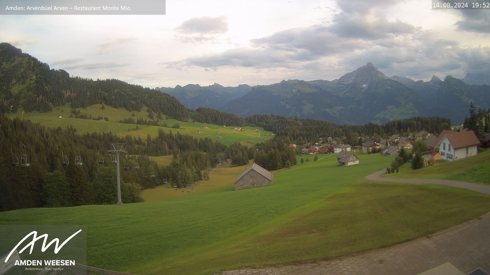 Amden › Süd: Restaurant Monte Mio - Arvenbüel - Skigebiet Arvenbüel Amden - Leistchamm - Mürtschenstock