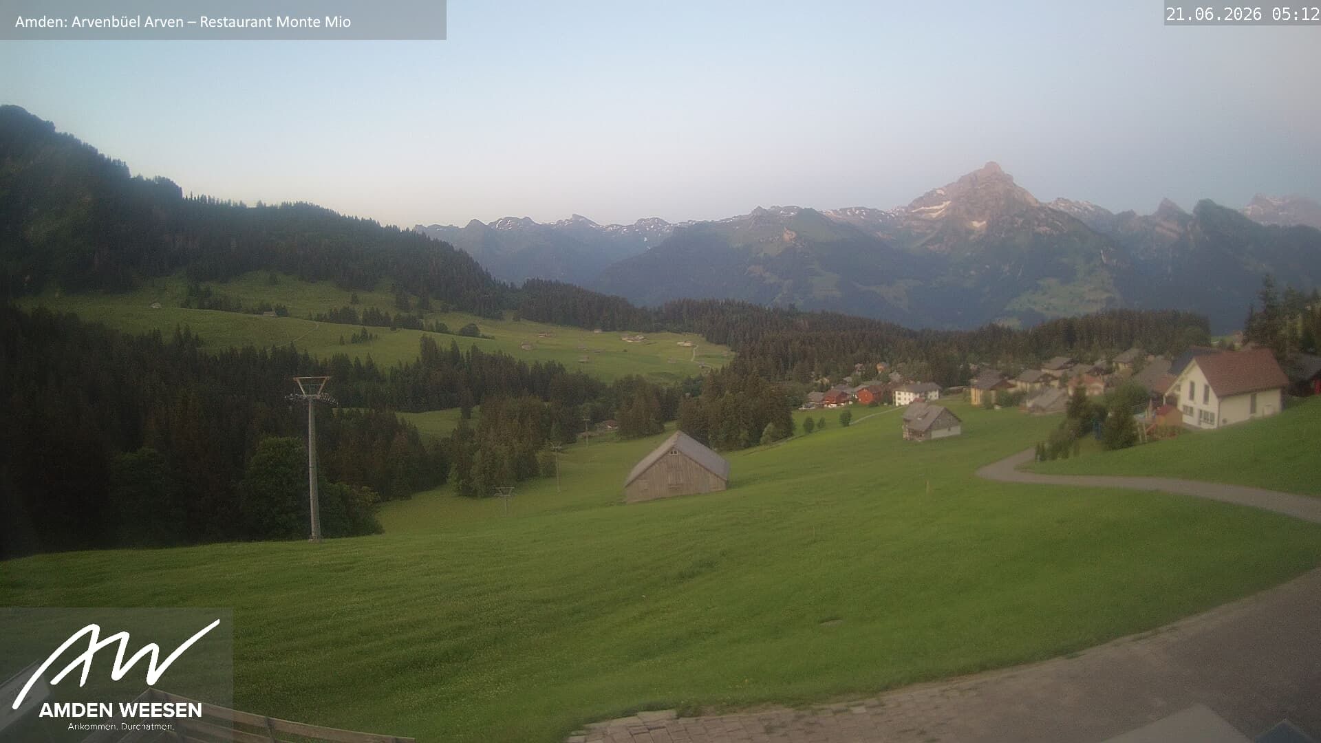 Amden › Süden: Restaurant Monte Mio - Arvenbüel - Skigebiet Arvenbüel Amden - Leistchamm - Mürtschenstock