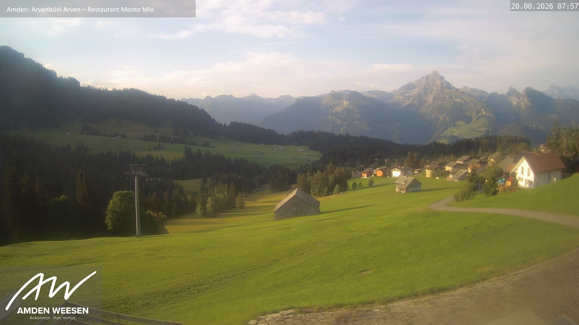 Amden › Süden: Restaurant Monte Mio - Arvenbüel - Skigebiet Arvenbüel Amden - Leistchamm - Mürtschenstock