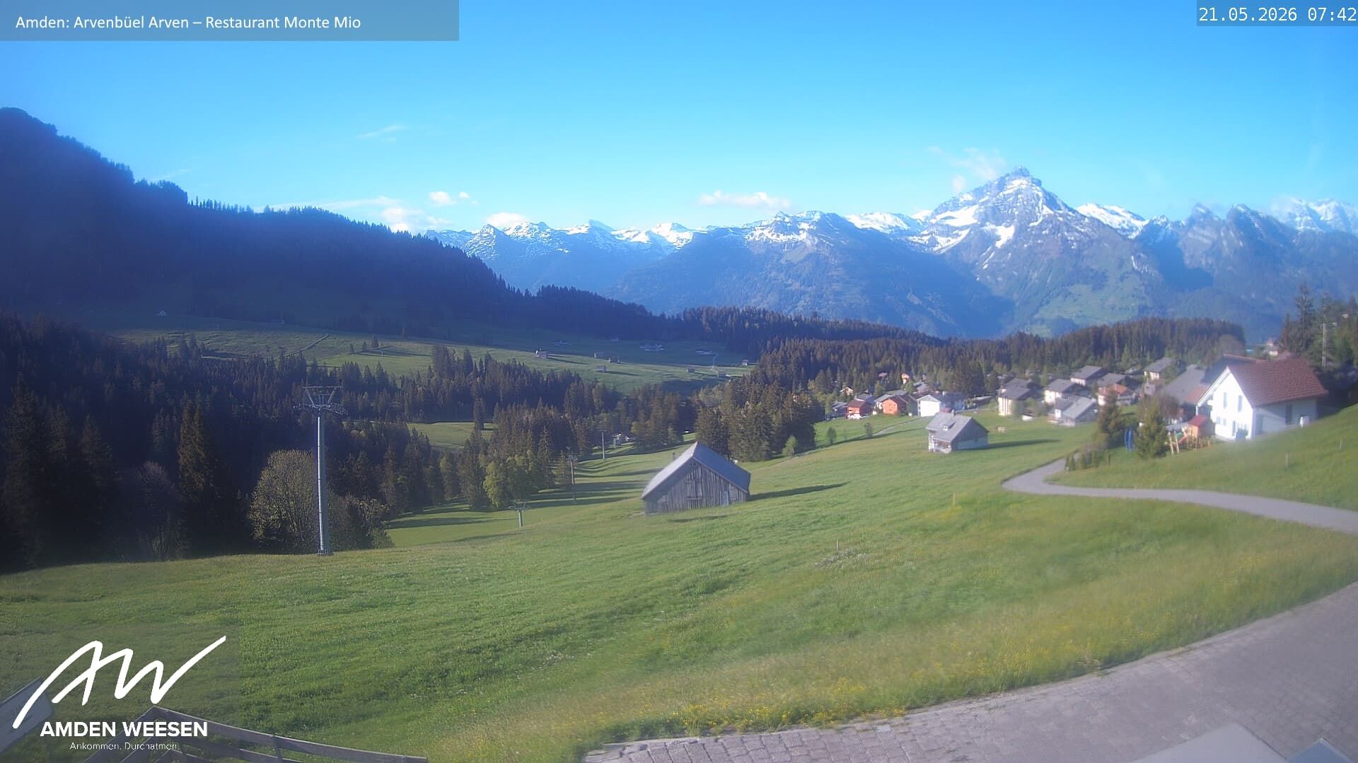 Amden › Süden: Restaurant Monte Mio - Arvenbüel - Skigebiet Arvenbüel Amden - Leistchamm - Mürtschenstock