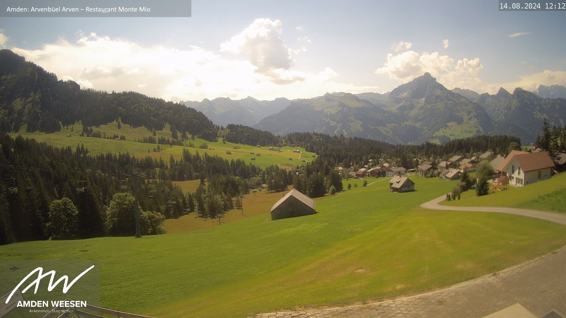 Amden › Süd: Restaurant Monte Mio - Arvenbüel - Skigebiet Arvenbüel Amden - Leistchamm - Mürtschenstock