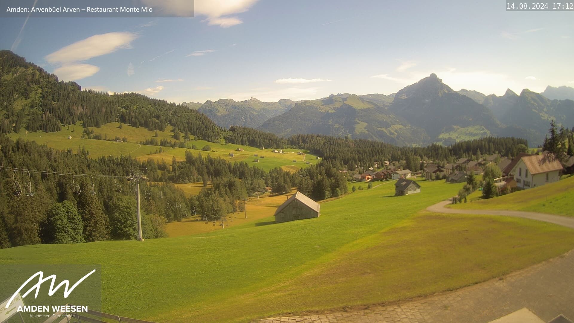 Amden › Süd: Restaurant Monte Mio - Arvenbüel - Skigebiet Arvenbüel Amden - Leistchamm - Mürtschenstock