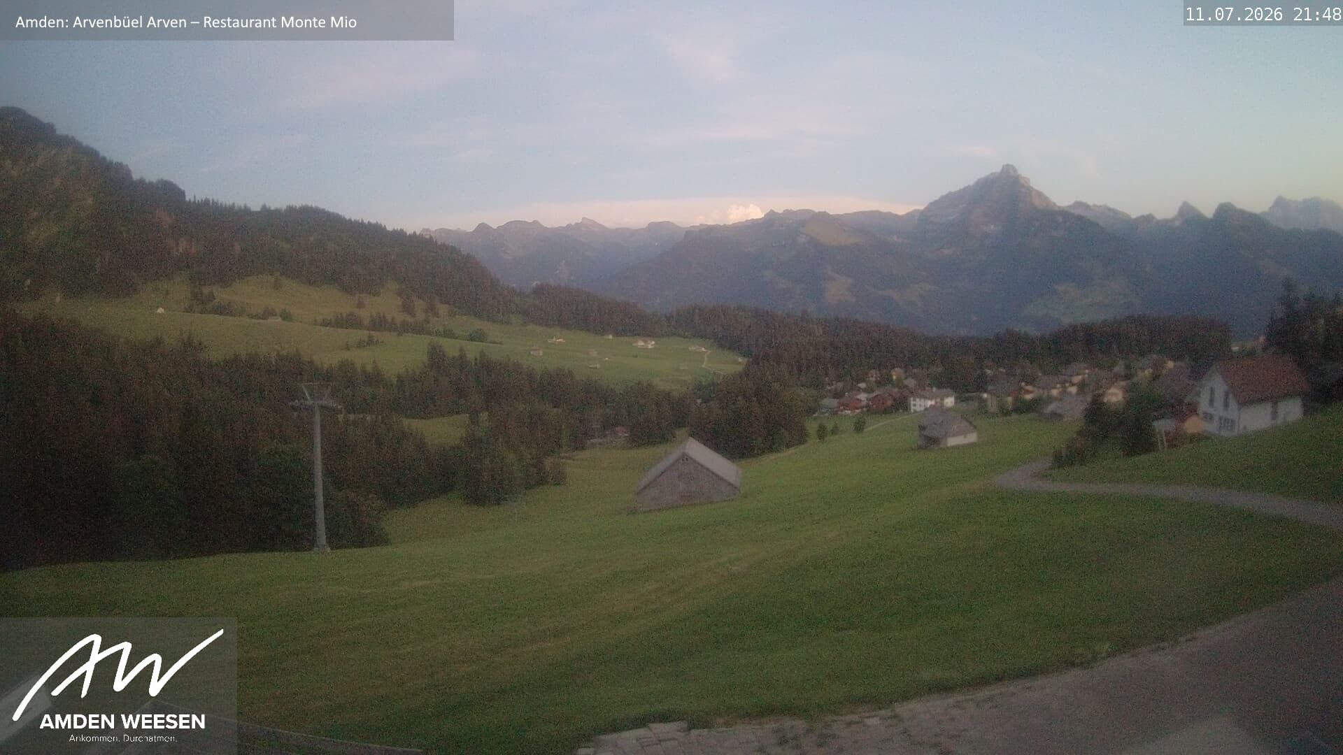 Amden › Süden: Restaurant Monte Mio - Arvenbüel - Skigebiet Arvenbüel Amden - Leistchamm - Mürtschenstock