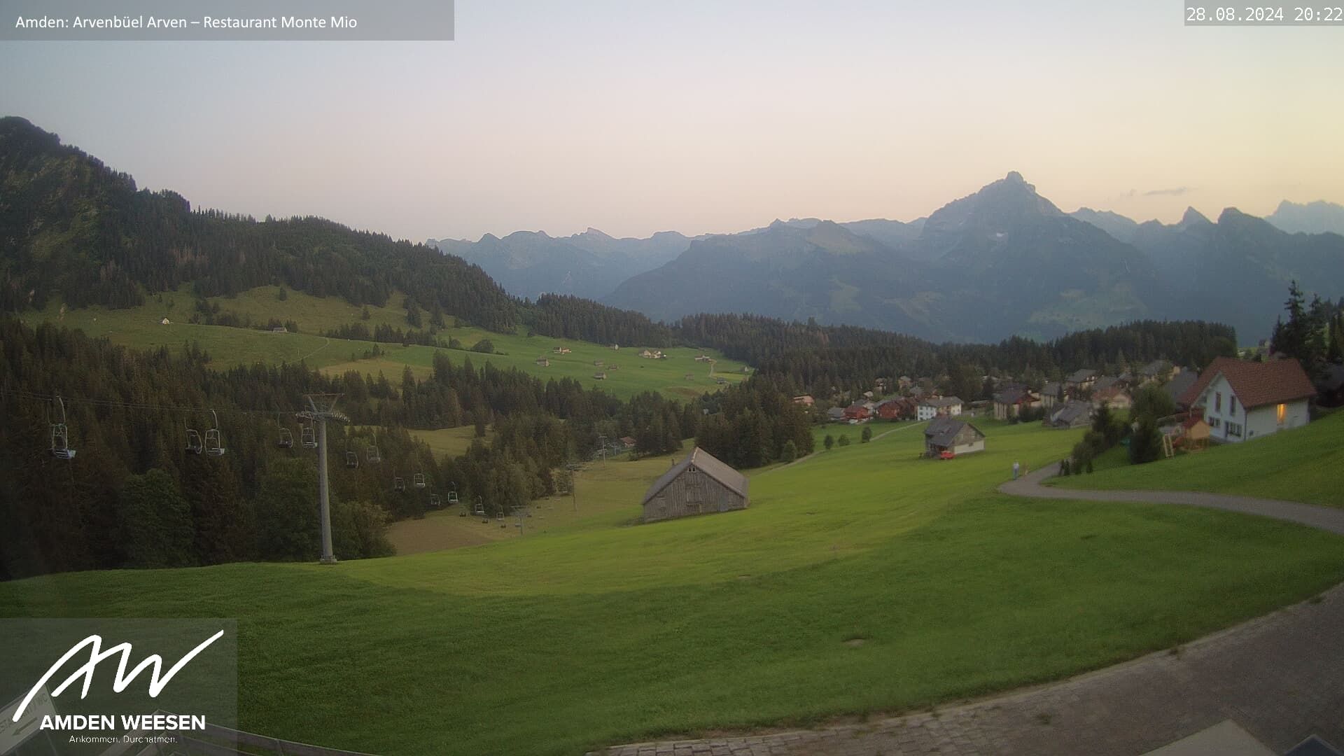 Amden › Süd: Restaurant Monte Mio - Arvenbüel - Skigebiet Arvenbüel Amden - Leistchamm - Mürtschenstock