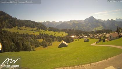 Amden › Süd: Restaurant Monte Mio - Arvenbüel - Skigebiet Arvenbüel Amden - Leistchamm - Mürtschenstock