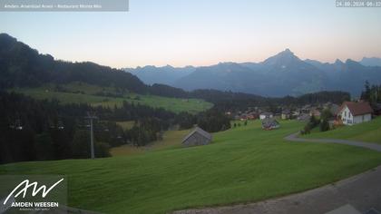 Amden › Süd: Restaurant Monte Mio - Arvenbüel - Skigebiet Arvenbüel Amden - Leistchamm - Mürtschenstock