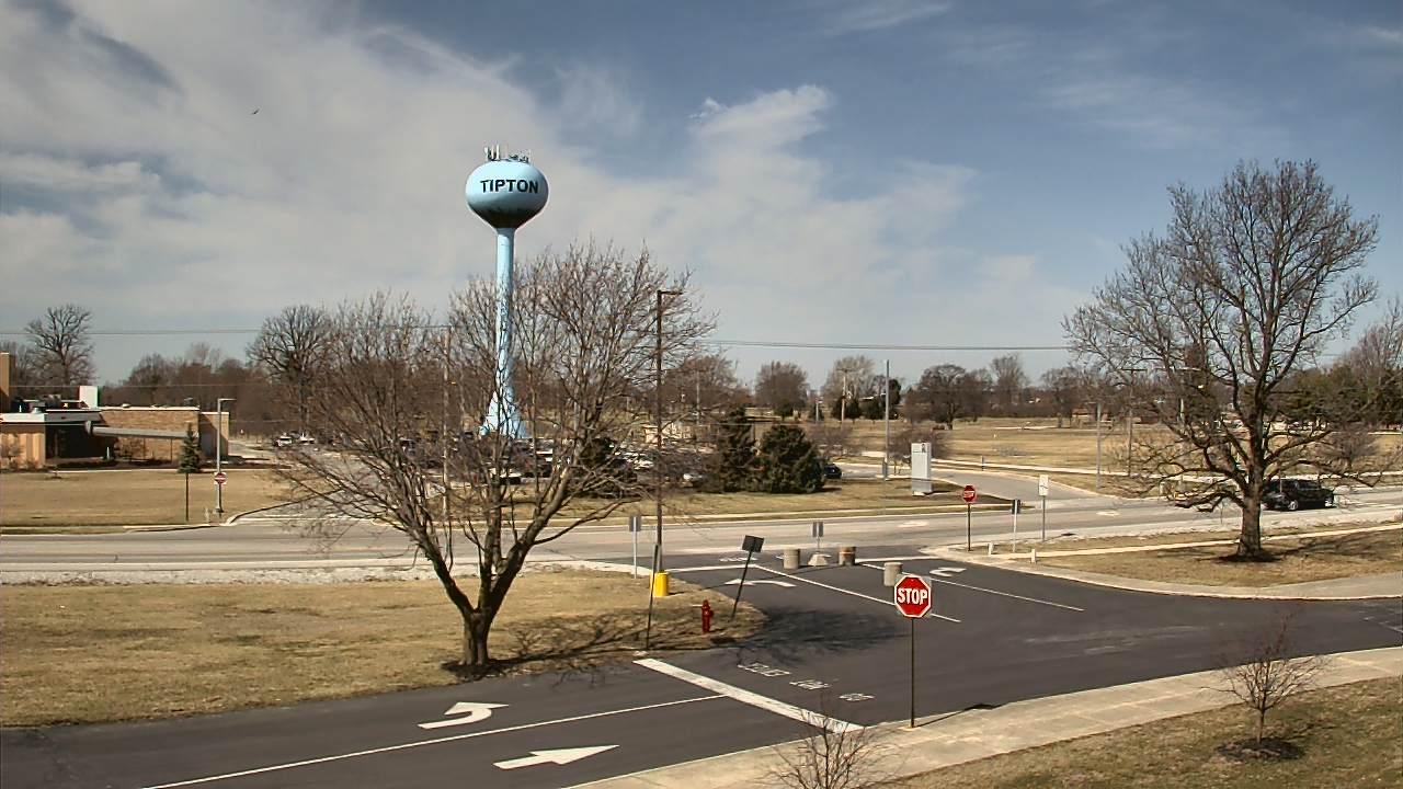 Traffic Cam Tipton › North-West: Community School