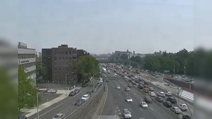 Traffic Cam New York › North: I-678 at Main Street
