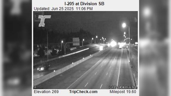 Traffic Cam Rivergrove: I-205 at Division SB