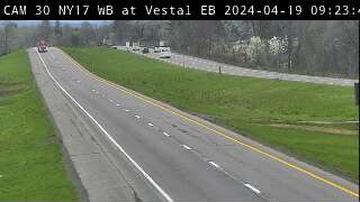 Traffic Cam Twin Orchard › East: NY 17 at VMS 1 (Vestal EB)