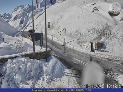 Puschlav: Livigno Pass