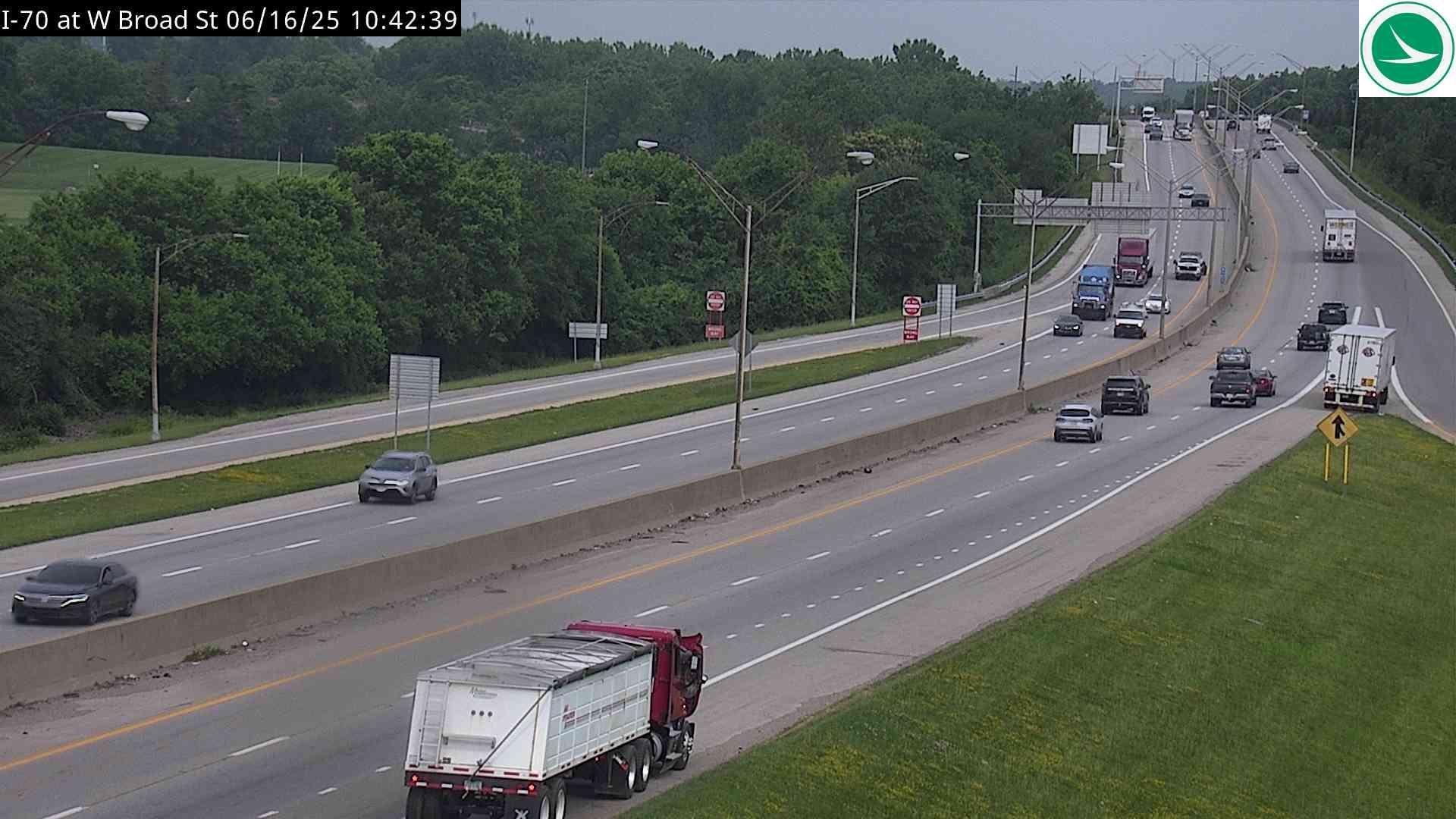 Traffic Cam Columbus: City of - I-70 at W Broad St