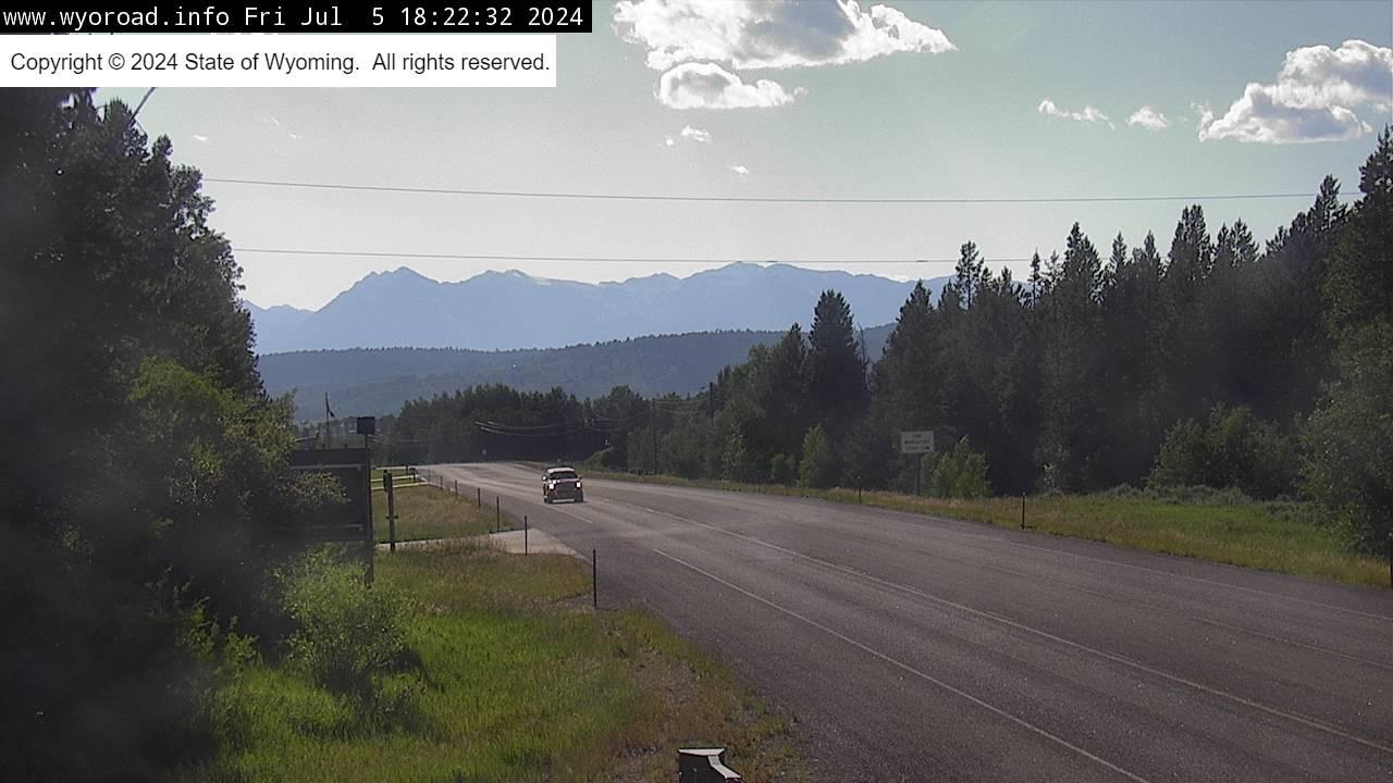 Traffic Cam Sweetwater › West: Black Butte - WEST