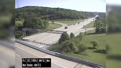 Traffic Cam New Stanton: PA TURNPIKE 66 @ EXIT 0A (US 119 NORTH GREENSBURG)