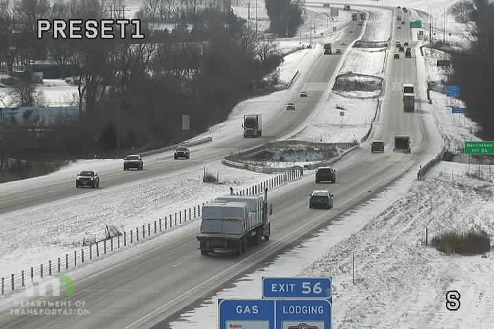 Traffic Cam Faribault: I-35: I-35 SB (MP 57.9)