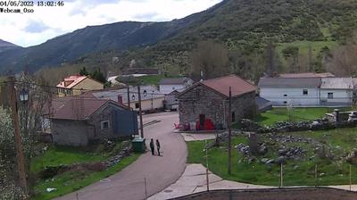 Vue webcam de jour à partir de Cardaño de Abajo: WebCam Casa Rural LA TENADA. Montaña Palentina