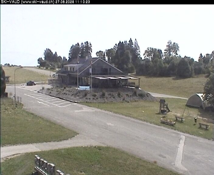 Les Rasses › Osten: Hôtel et Resraurant Les Planets - Les Rasses - Route du Chasseron