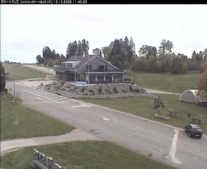 Les Rasses › Osten: Hôtel et Resraurant Les Planets - Les Rasses - Route du Chasseron
