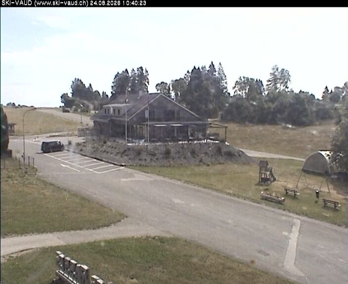 Les Rasses › Osten: Hôtel et Resraurant Les Planets - Les Rasses - Route du Chasseron