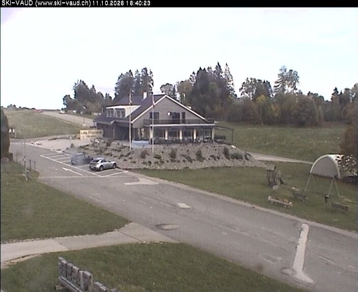 Les Rasses › Osten: Hôtel et Resraurant Les Planets - Les Rasses - Route du Chasseron