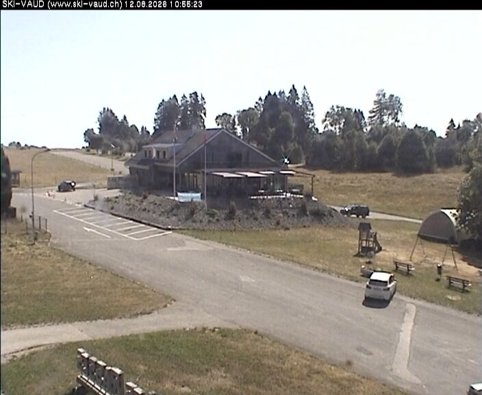 Les Rasses › Osten: Hôtel et Resraurant Les Planets - Les Rasses - Route du Chasseron