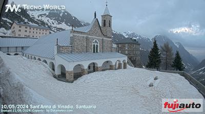 immagine della webcam nei dintorni di Vinadio: webcam Sant'Anna di Vinadio