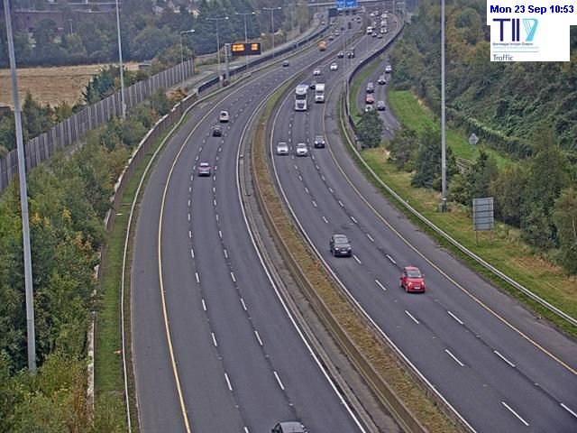 Traffic Cam Dundrum › East: Leinster