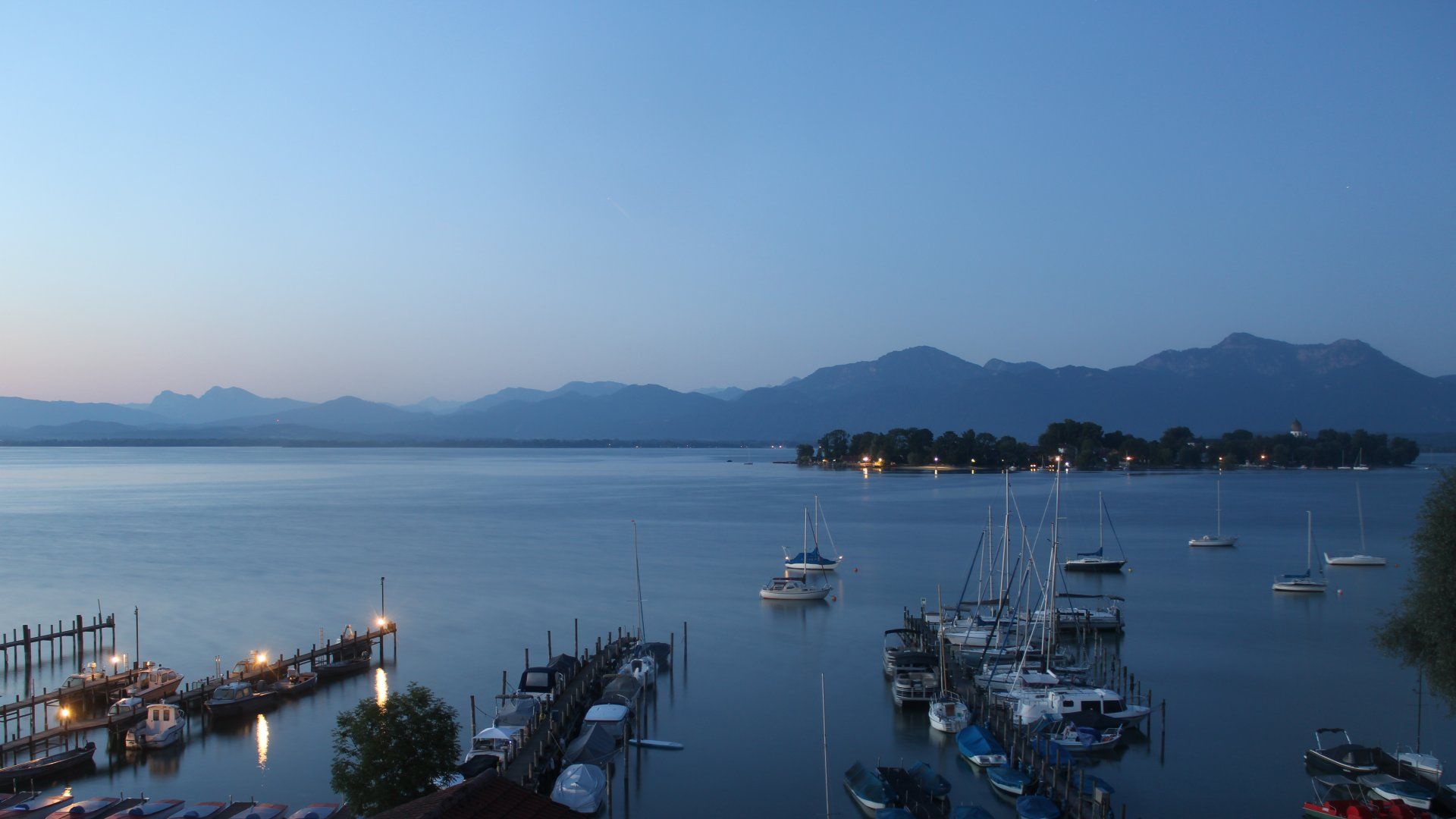 Webcam Gstadt Am Chiemsee South East Chiemsee Wetterdienst De