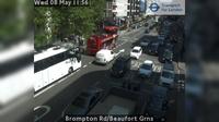 London: Brompton Rd/Beaufort Grns - Day time