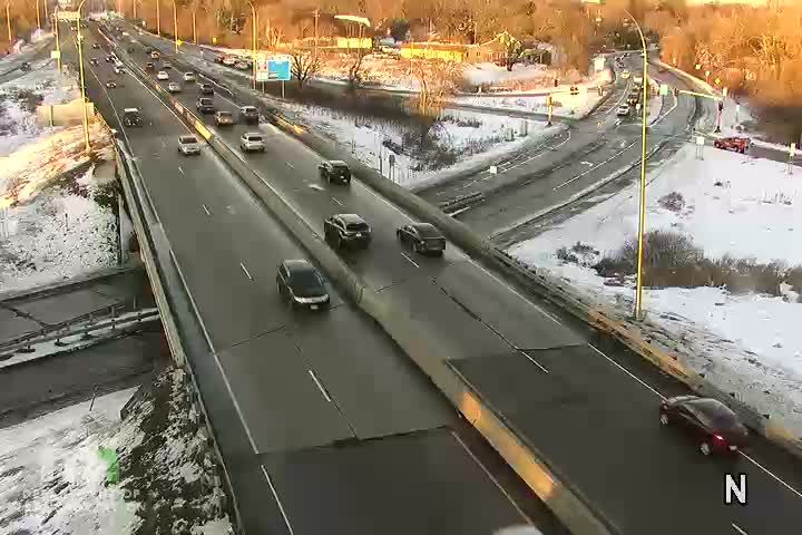 Traffic Cam Saint Louis Park: U.S.169 SB @ Minnetonka Blvd