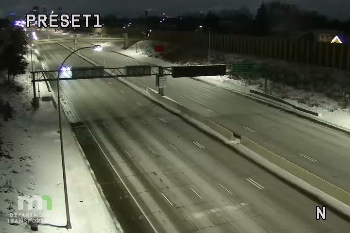 Traffic Cam Powderhorn: I-35W SB @ 42nd St