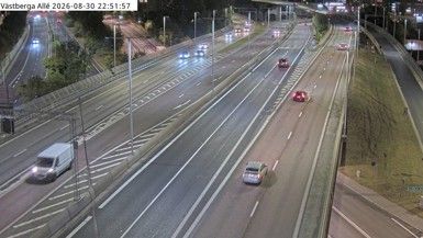 Traffic Cam Vildrosen: Västberga Allé