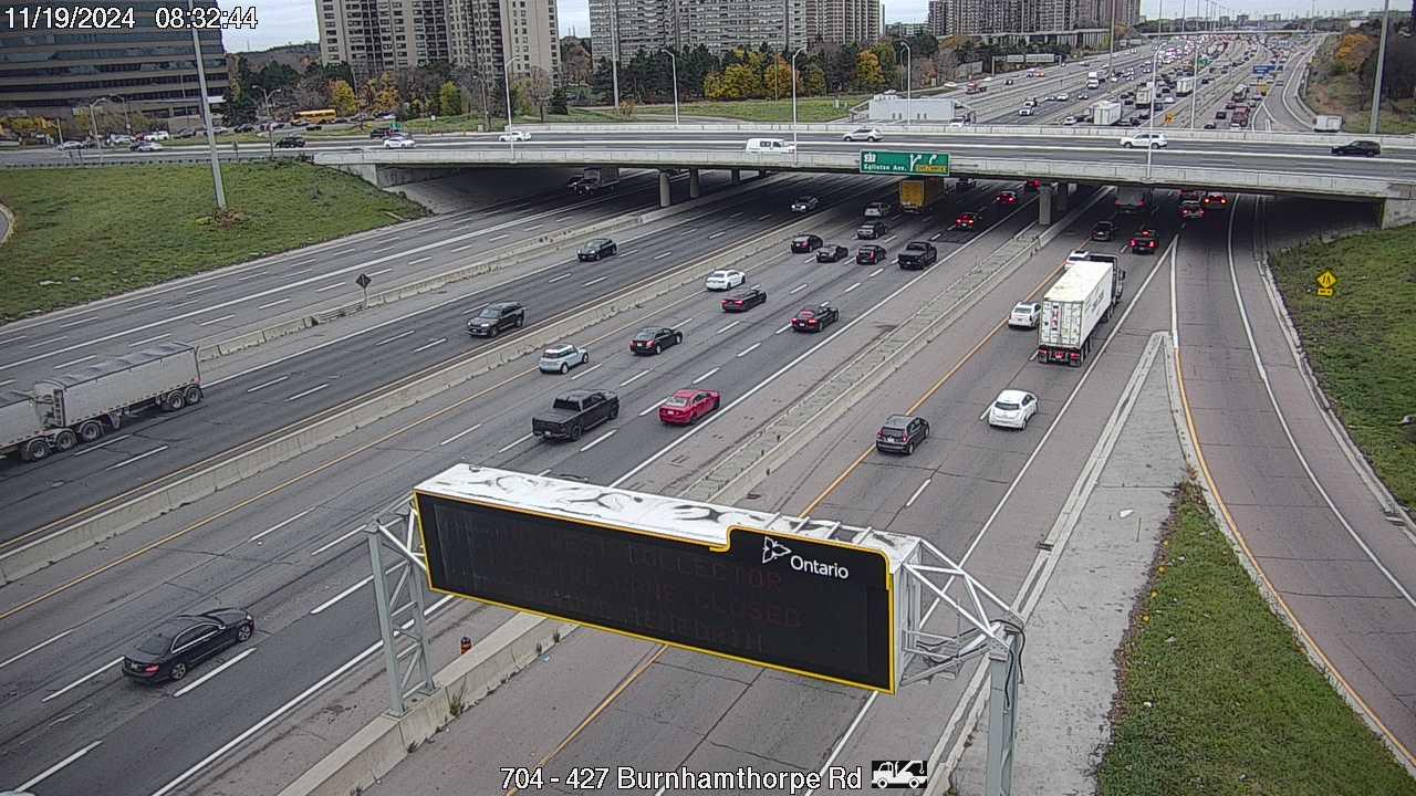 Traffic Cam Etobicoke: Highway 427 north of Bloor Street