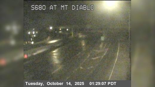 Traffic Cam Walnut Creek › South: TV211 -- I-680 : AT MT DIABLO