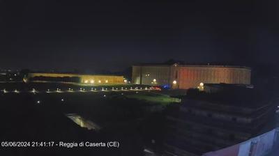 Preview delle webcam di Caserta › North-West: Royal Palace of Caserta