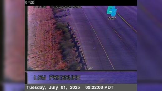 Traffic Cam Mossdale › South: SB I-5 Jct I-205