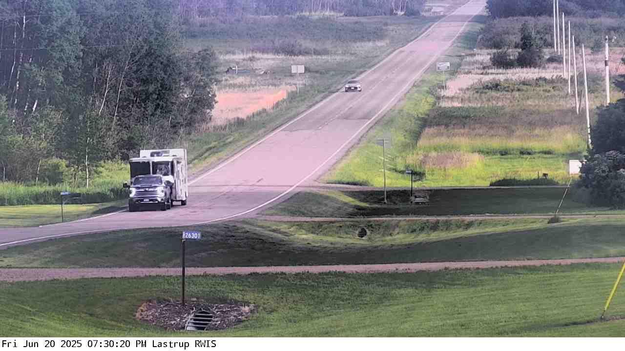 Traffic Cam Platte: MN 25: T.H.25 (Lastrup - MP 140): T.H.25 (Lastrup - MP 140) View