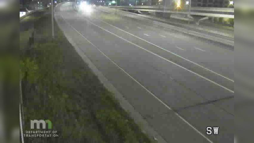 Traffic Cam Sumner-Glenwood: I-94: I-94 WB S of T.H.55