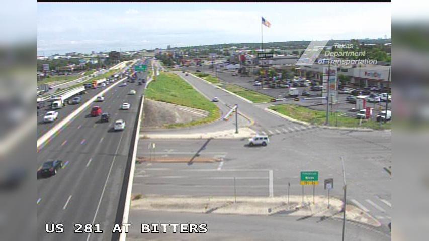 Traffic Cam San Antonio › South: US 281 at Bitters