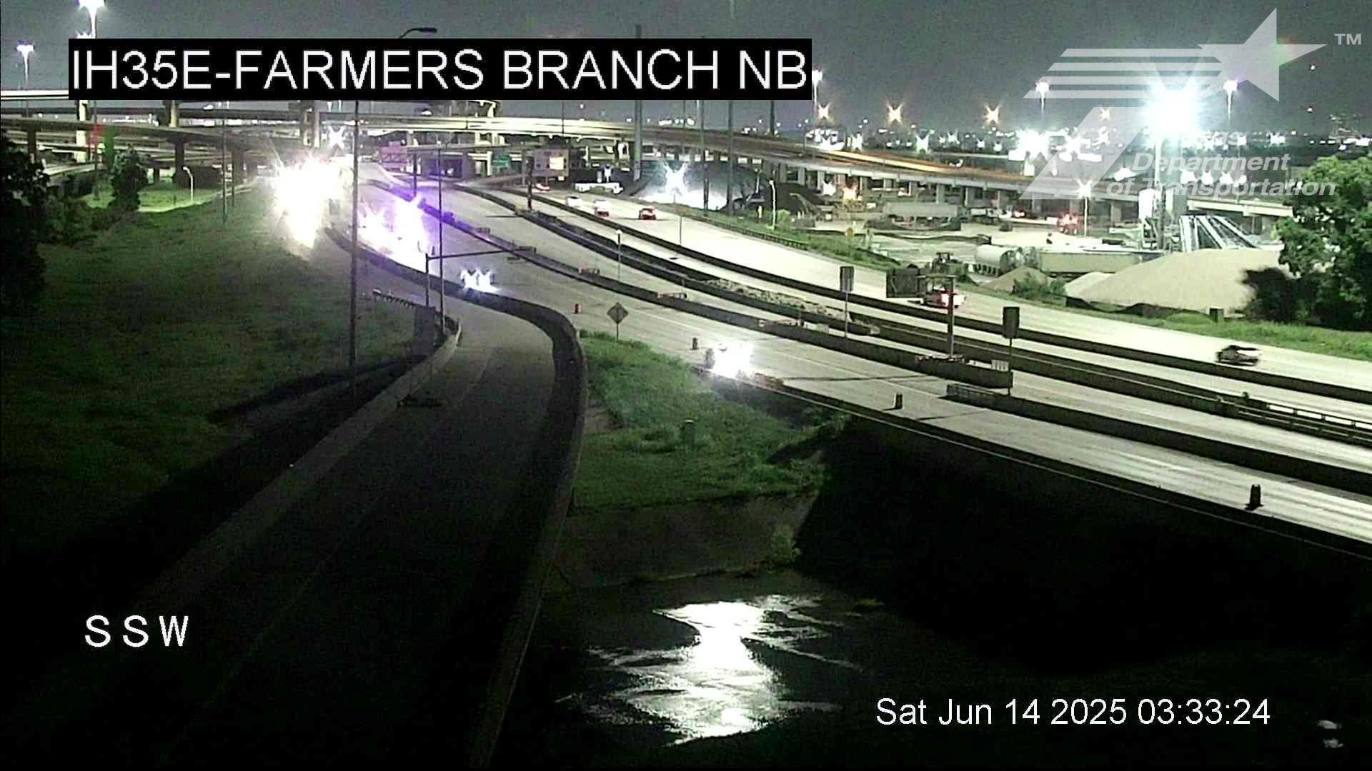 Traffic Cam Farmers Branch › North: I-35E - NB
