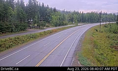 Traffic Cam Area D › North: Hwy 97, north of Williams Lake near the turn off to the Bull Mountain ski area, looking north