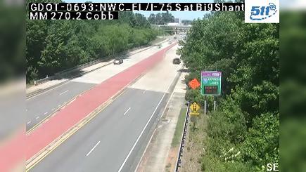 Traffic Cam Kennesaw: 104585--2