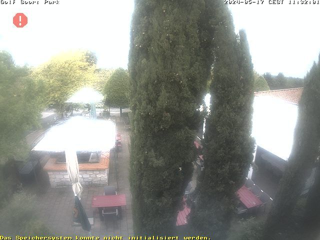 Traffic Cam Gundernhausen: Groß-Zimmern - Golfclub Terrasse