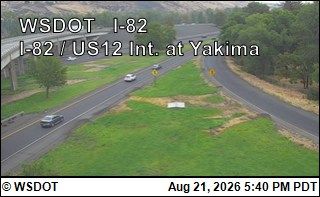 Traffic Cam Yakima: I-82 at MP 31.28: US 12 Interchange @ N