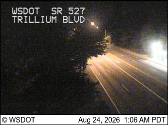 Traffic Cam Mill Creek: SR 527 at MP 8.1: Trillium Blvd