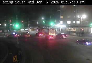 Traffic Cam Manhattan Community Board 6: 8 Avenue @ COL Circle South