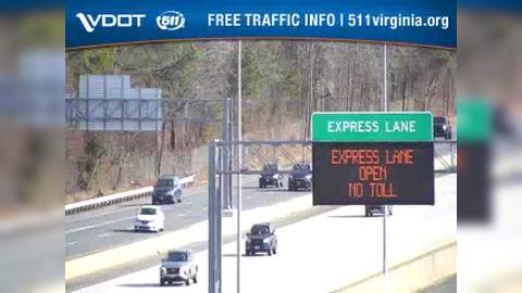 Traffic Cam Chesapeake: I-64 - MM 288.5 - WB - AT GREENBRIER OVERPASS
