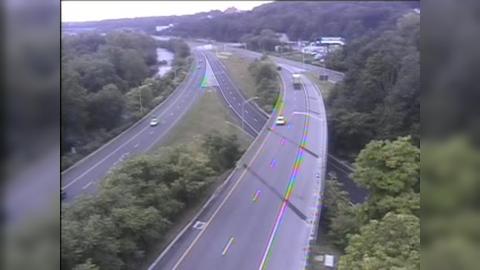 Traffic Cam Waterbury: CAM 164 - RT 8 SB N/O Exit 34 - Rt. 73 (Watertown Ave)