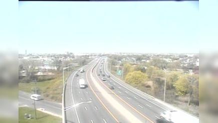 Traffic Cam Stratford: CAM - I-95 NB Exit 30 - Surf Ave